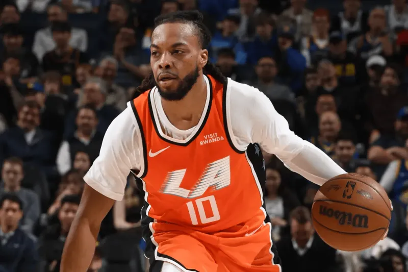 开云体育官网-加兰全场出战26分钟，17投仅6中、三分5中1得到15分6助攻